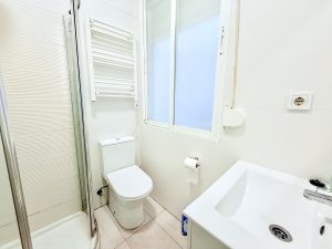 Ave María 27 Madrid