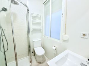 Ave María 27 Madrid